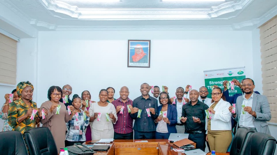 WANAFUNZI  ZAIDI YA 120,000 KUNUFAIKA NA HUDUMA YA MAZIWA SHULENI NCHINI